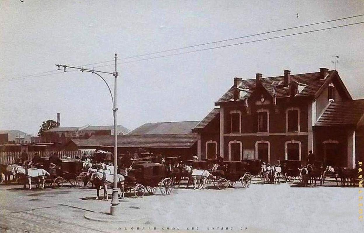 Oran- Gares- Ancienne Gare- 04.JPG